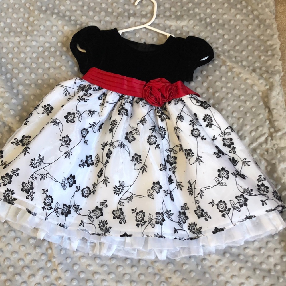 Holiday Dress (new)